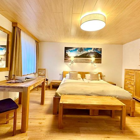 Bed and Breakfast Haus Walch Эльбигенальп Экстерьер фото