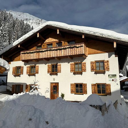 Bed and Breakfast Haus Walch Эльбигенальп Экстерьер фото
